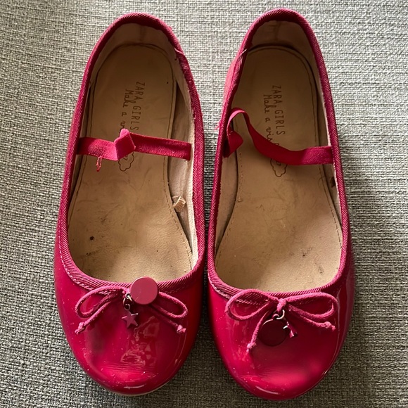 The Value Far Exceed Price Zara Girls Dark Red Shiny Shoes 27 Www ishikawa hand